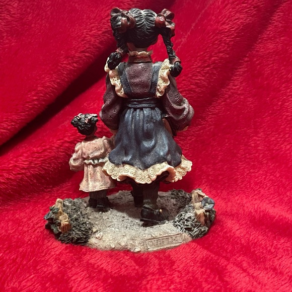 African American Yesterday’s Child, Boyds Bear Natalie with Joy - Picture 2 of 3